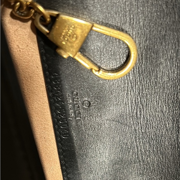 Gucci GG Marmont Chain Flap Bag Matelasse Leather Mini - Picture 9 of 13